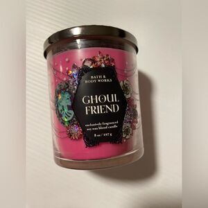 Bath & Bodyworks seasonal Halloween candle Ghoul Friend peony citrus strawberry